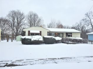 2220 Park Ln, Holt, MI 48842