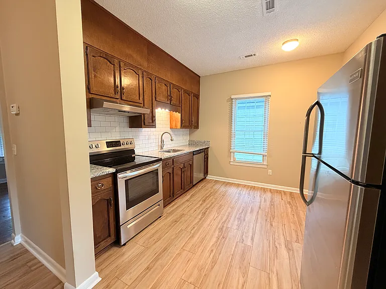 1519 Pratt Ave NE — Photo 17
