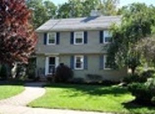 504 Casino Ave, Cranford, NJ 07016