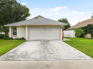102 Pennock Landing Cir, Jupiter, FL 33458