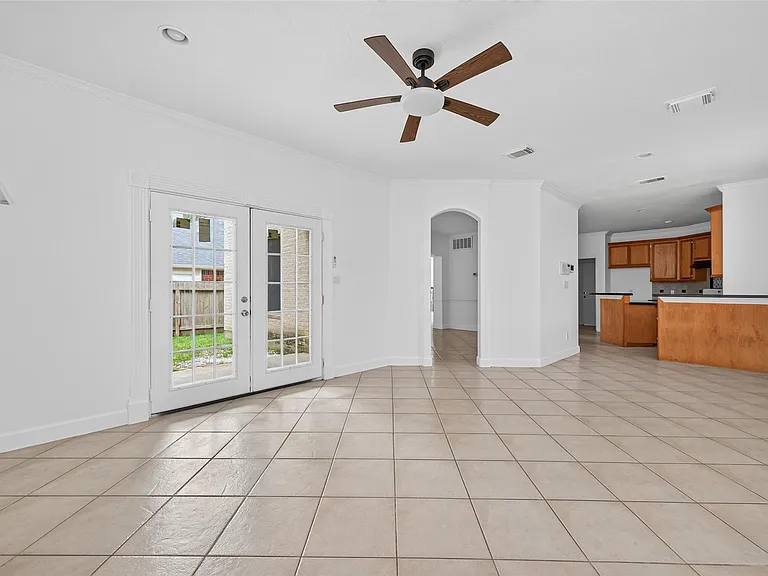 20003 Fieldtree Dr — Photo 18