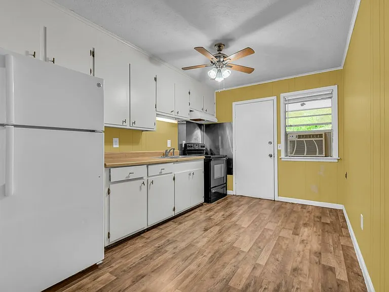 329 Santa Anita Dr #329 — Photo 4