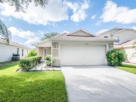 2nd image of 11561 Hammocks Glade Dr