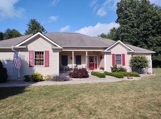 3015 Katie Jane Ln, Conneaut, OH 44030