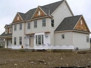 9309 Highbury Ct, Powell, OH 43065