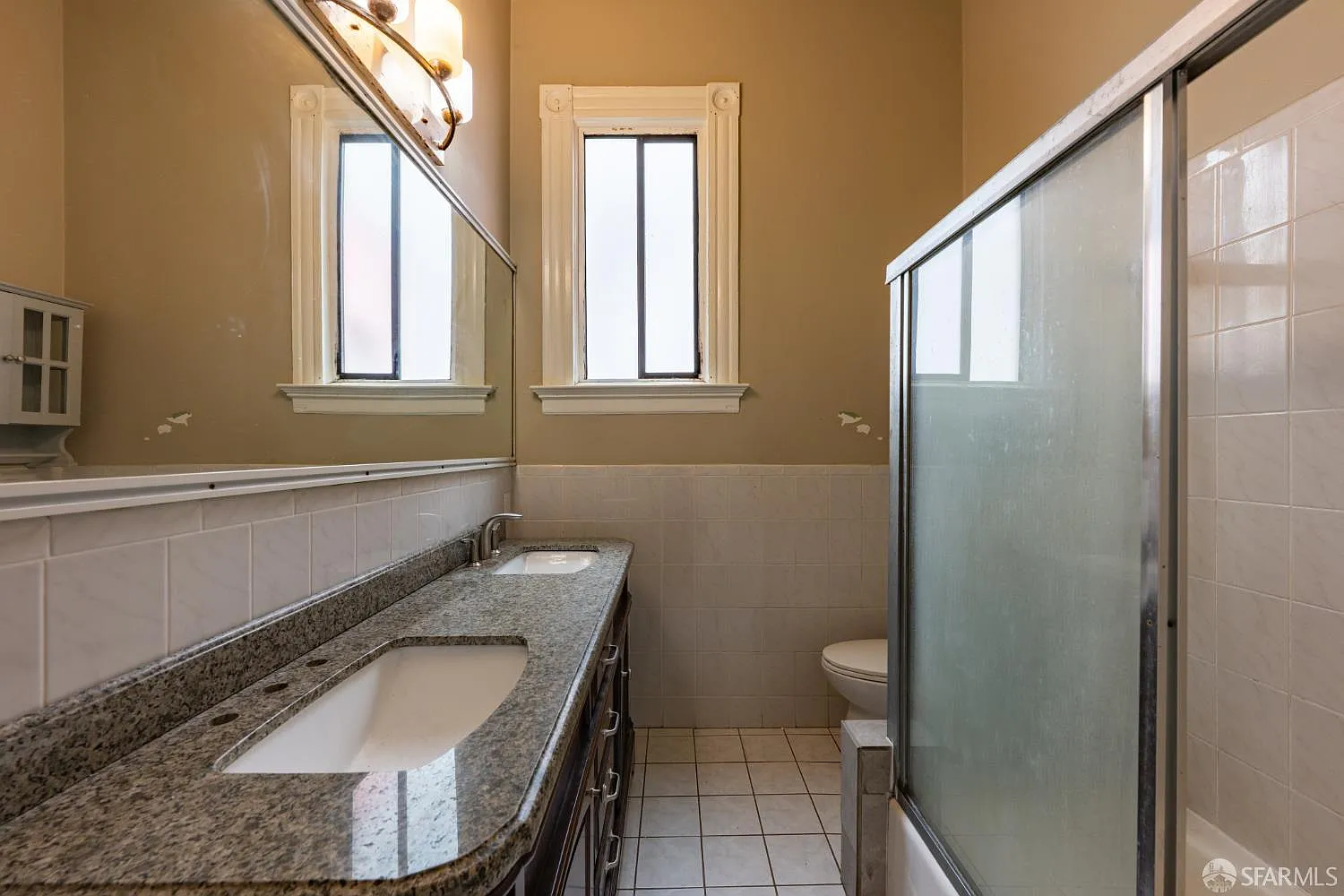 228-230 4th Ave - Photo 7
