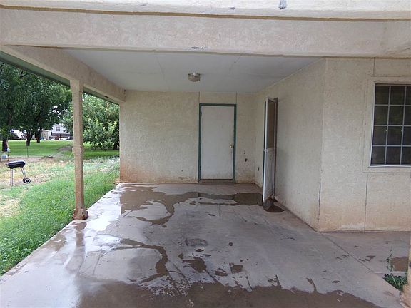 3rd image of 1109 Marcial Cir