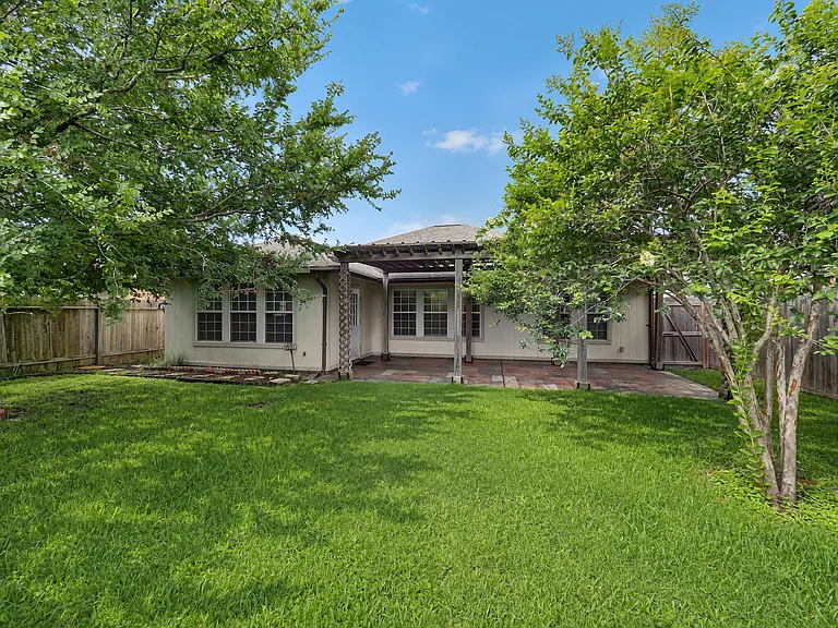 1129 Cupertino St — Photo 11