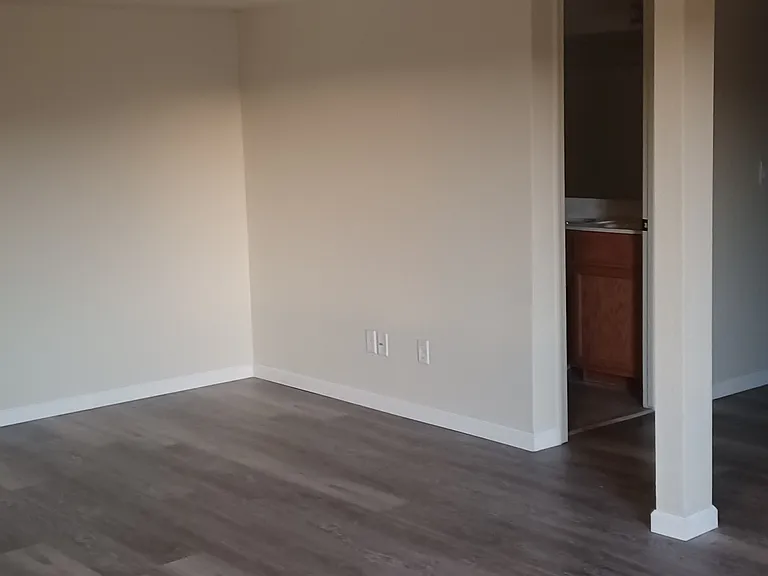 1567 Rycosa Ln — Photo 7