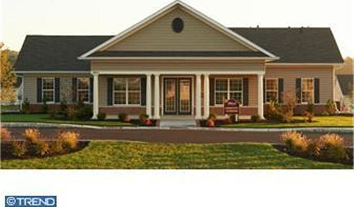 1st image of 2681 Foxglove Ln