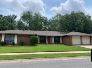 609 Parkwood Dr, Long Beach, MS 39560
