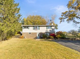 N6736 Blackhawk Rd, Portage, WI 53901