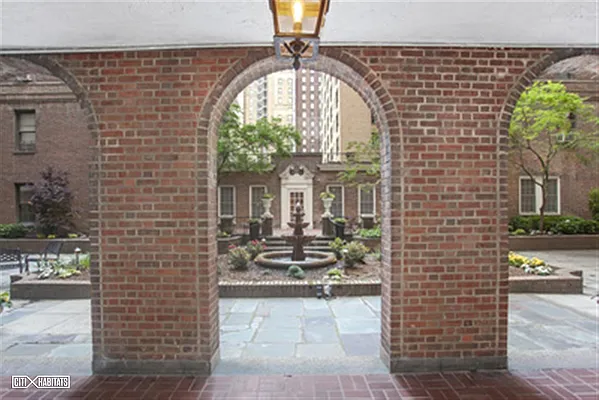 Rented by Citi Habitats | media 7