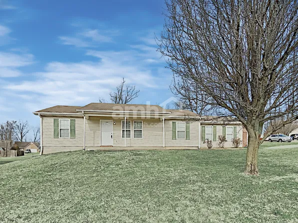 1200 Larzelere Ln, La Vergne, TN 37086