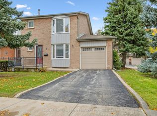 1241 McCraney St E #7, Oakville, ON L6H 3A3