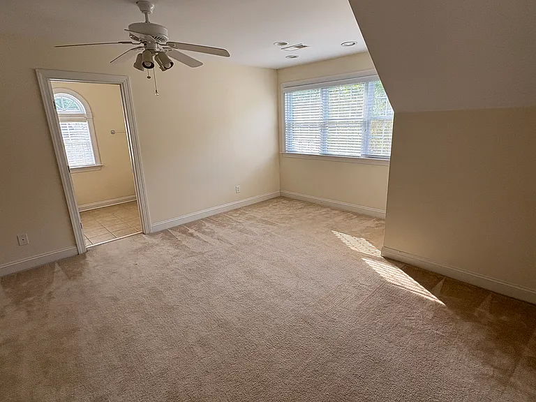 1113 Grandiflora Dr — Photo 12