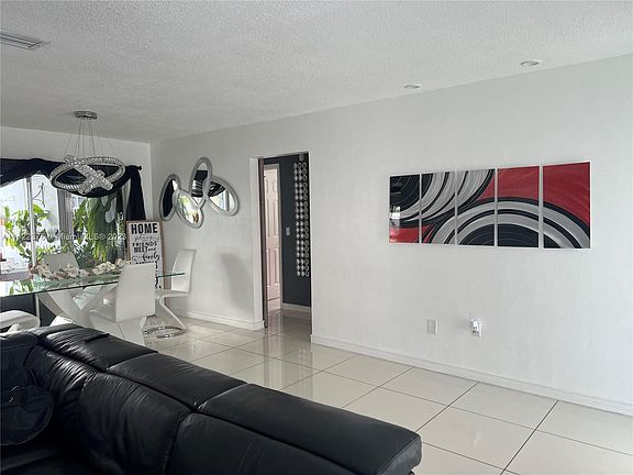 5th image of 8301 NW 25th St