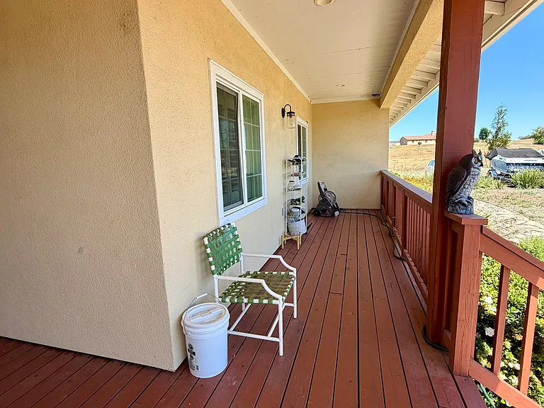 4426 Buena Vista Ln — Photo 9