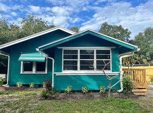 1914 22nd St W, Bradenton, FL 34205