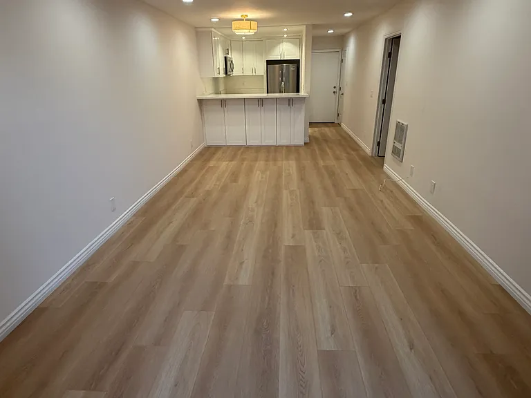 1125 Pico Blvd — Photo 11