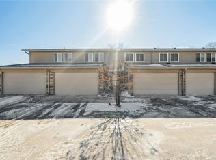 1718 Applewood Pl NE, Cedar Rapids, IA 52402