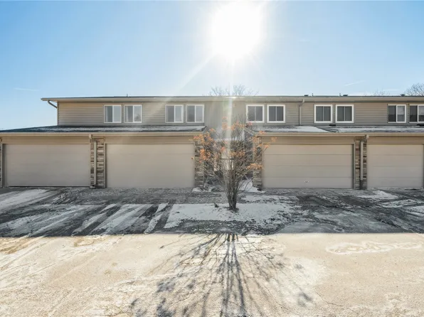 1718 Applewood Pl NE, Cedar Rapids, IA 52402