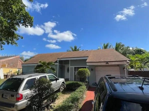 2621 Buttonwood Ave, Hollywood, FL 33025