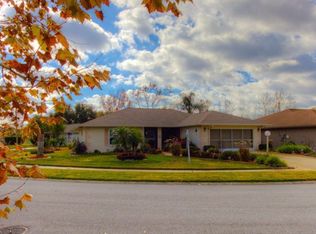 28424 Trident Ct, Zephyrhills, FL 33543