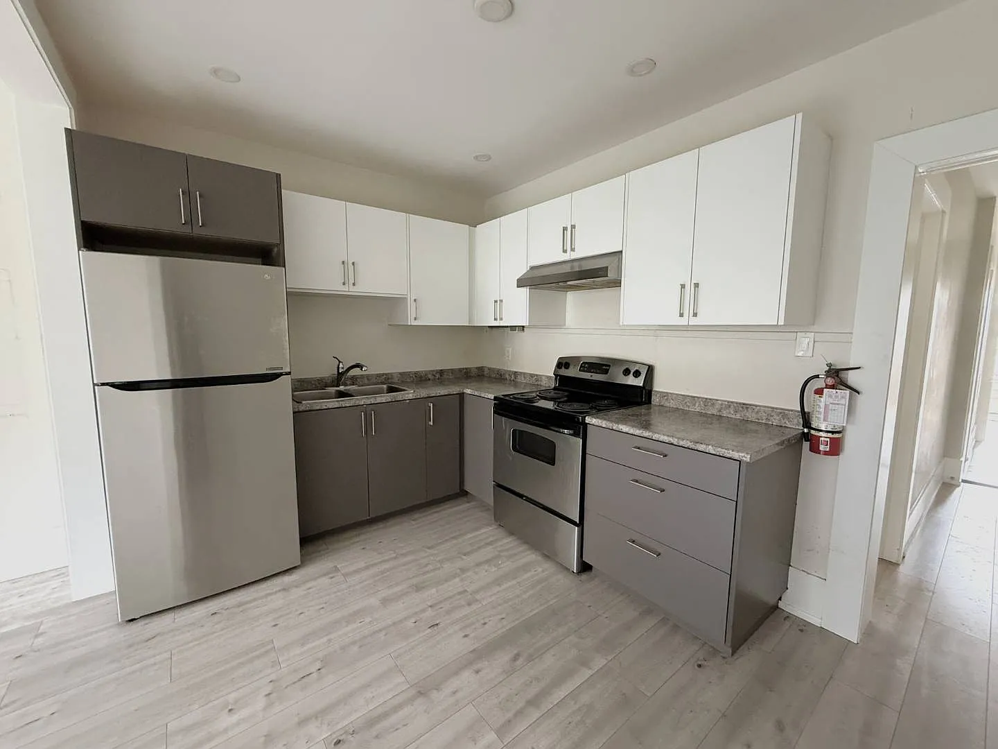 1 Foxley St #U1 photo 1