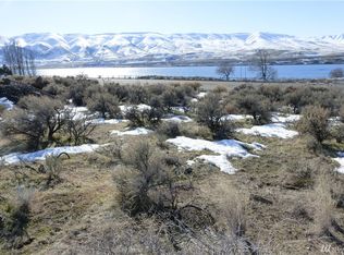 310 Desert Aire Dr SW, Mattawa, WA 99349