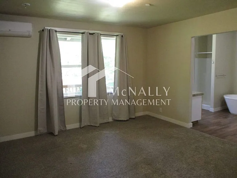 7720 Artondale Dr NW — Photo 15