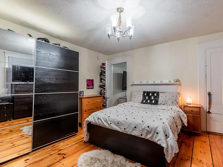 439 Islington St #1 — Photo 10