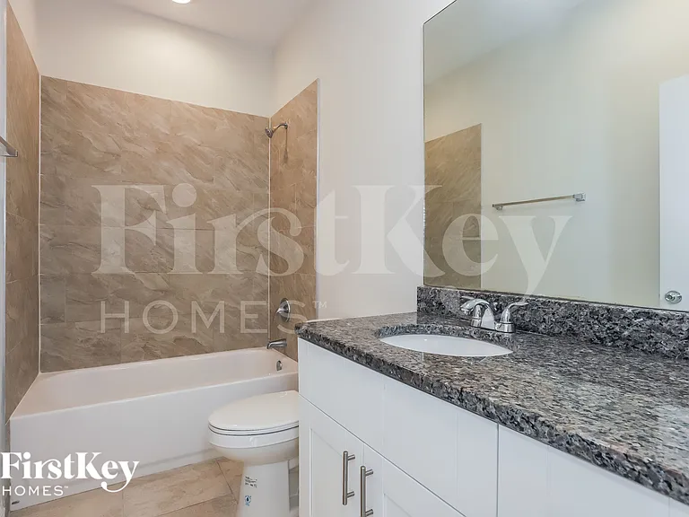 1620 Patio Ter — Photo 13