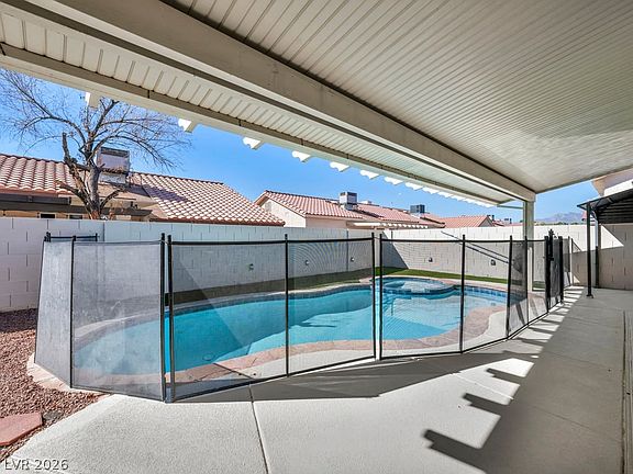 5th image of 4021 Galisteo Ct