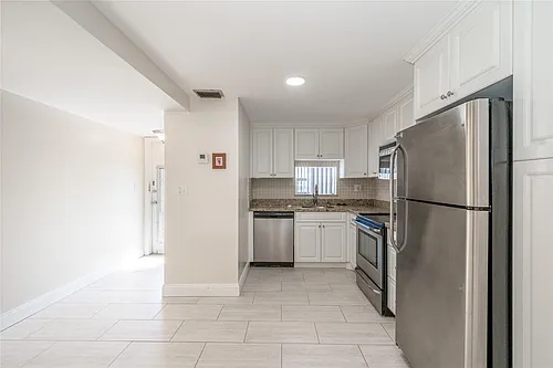 9523 S Hollybrook Lake Dr #107 Photo 1