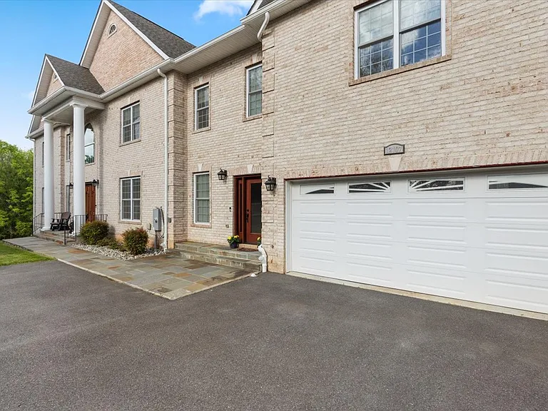 12107 Glen Mill Rd — Photo 45