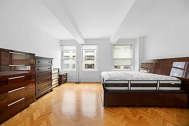 Rented by Aliya Global Realty Inc.