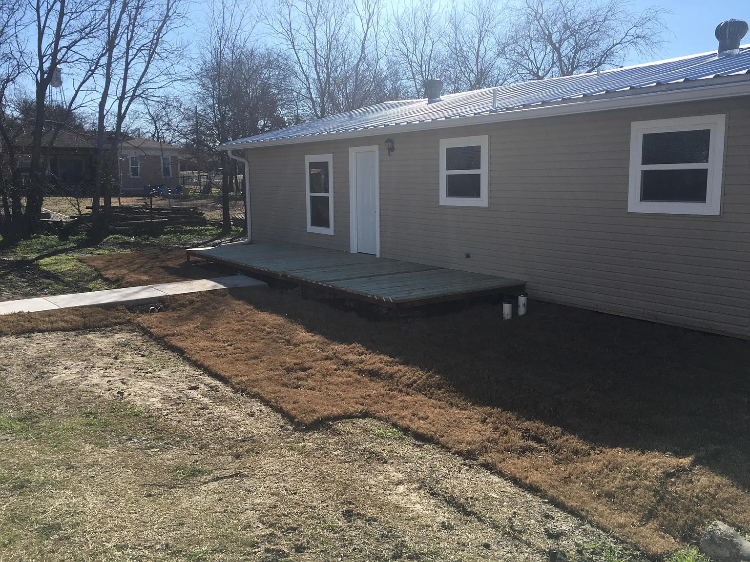522 W Lake St — Photo 3
