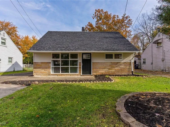 183 Carnegie Ave, Youngstown, OH 44515