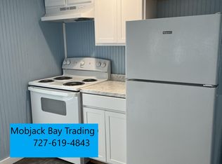 3821 N Holiday Dr, Crystal River, FL 34428