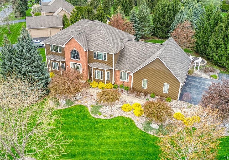 1st image of 8397 Prestwick Dr