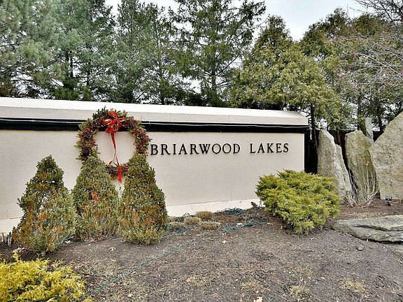 2nd image of 55 Briarwood Ln