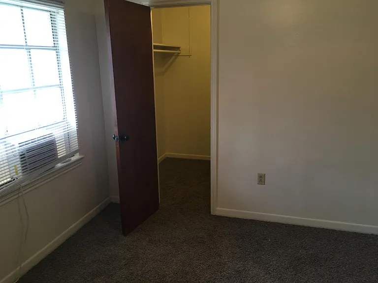 420 Steele Blvd #17 — Photo 13