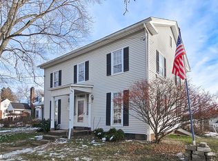 118 N Main St, Poland, OH 44514