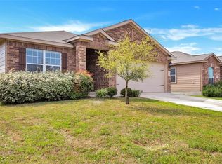 404 Sapphire Ln, Jarrell, TX 76537
