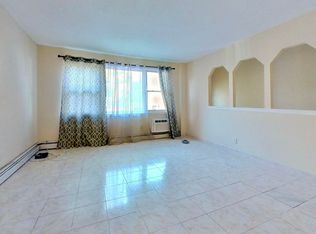 628 92nd St APT 1, Brooklyn, NY 11228