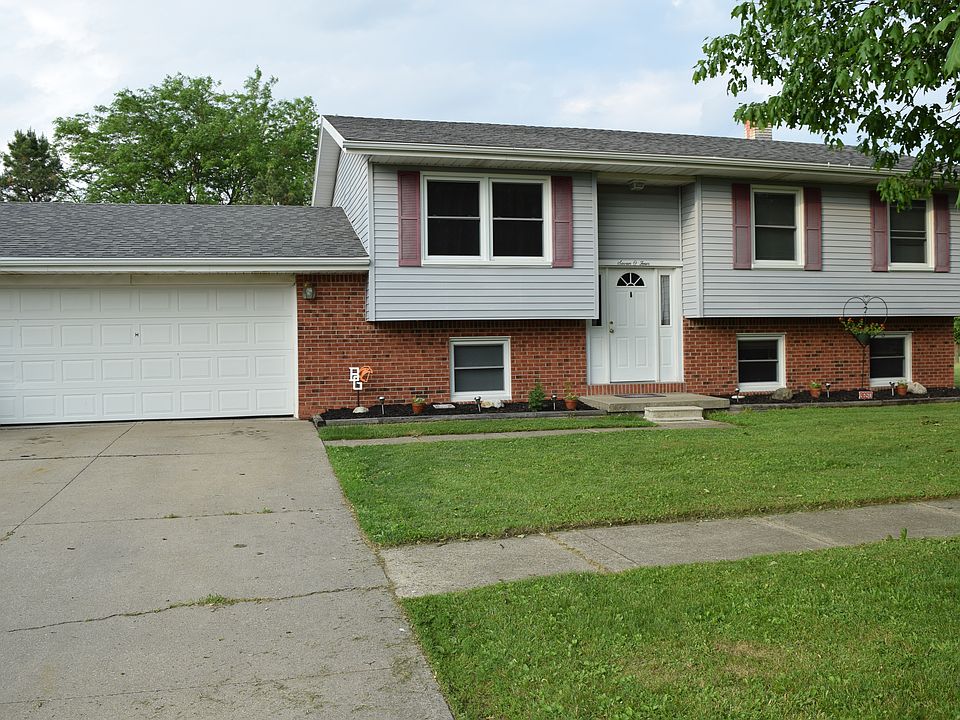 1st image of 704 Normandie Blvd