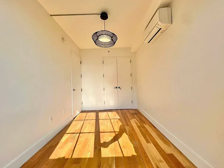 12 Ford St #7C — Photo 10