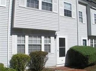 25 W Bulfinch St UNIT 2, North Attleboro, MA 02760