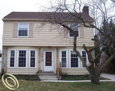 1st image of 10815 Vernon Ave